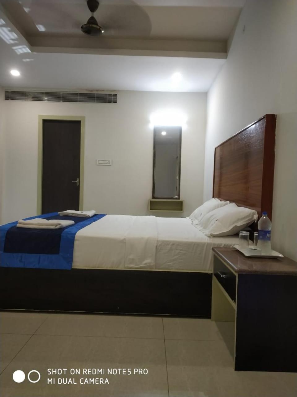 Hotel Rathna Park Perambalur Exteriör bild