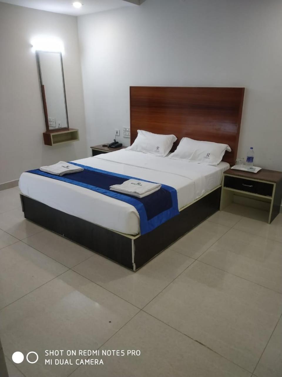 Hotel Rathna Park Perambalur Exteriör bild