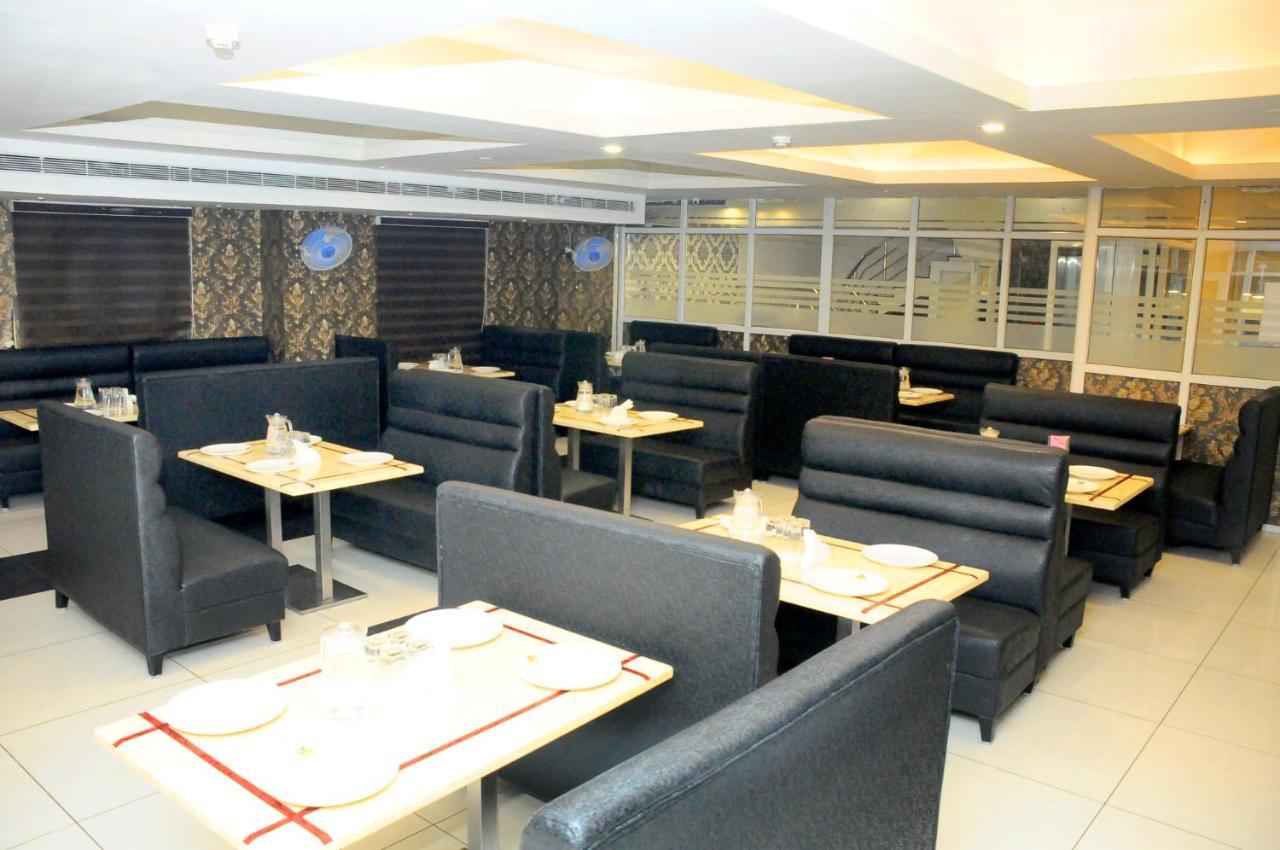 Hotel Rathna Park Perambalur Exteriör bild
